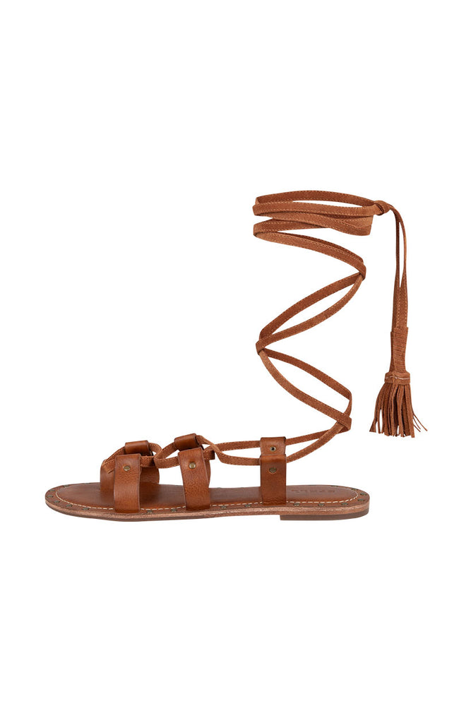 Cobblestone Strappy Sandal 🛍️